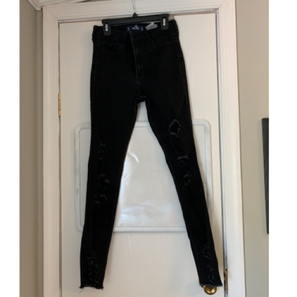 Hollister high-rise super skinny jeans